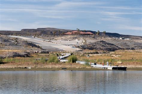 Skeletal remains found in Lake Mead identified as 1970s drowning victim